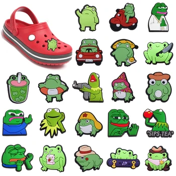 Търговия на едро с 1 бр. Аксесоари за обувки от PVC с висулки Crocs, Забавен икона под формата на зелена жаба, Дамски сандали с катарама, Детски игли, мъжки бижута, Дънки